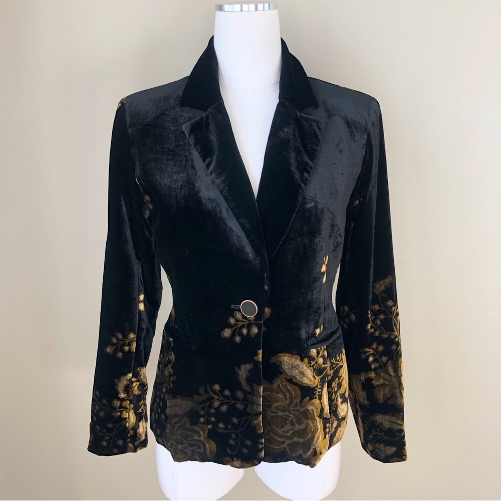 Stunning Vintage Genuine Black Velvet Gold Floral Pattern Hourglass Blazer S/M